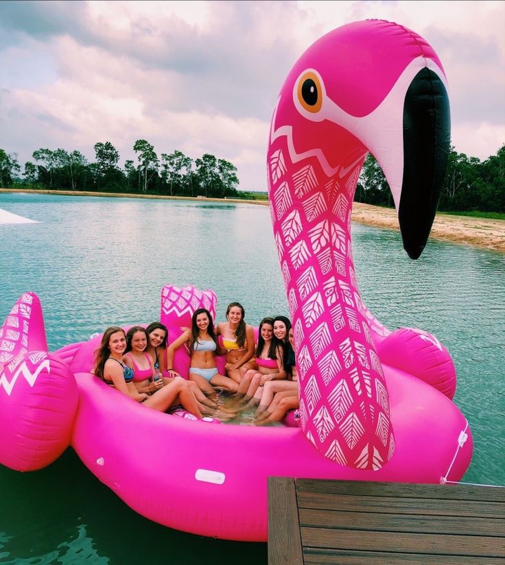Giant Inflatable Flamingo 4-6 Adult Pool Float