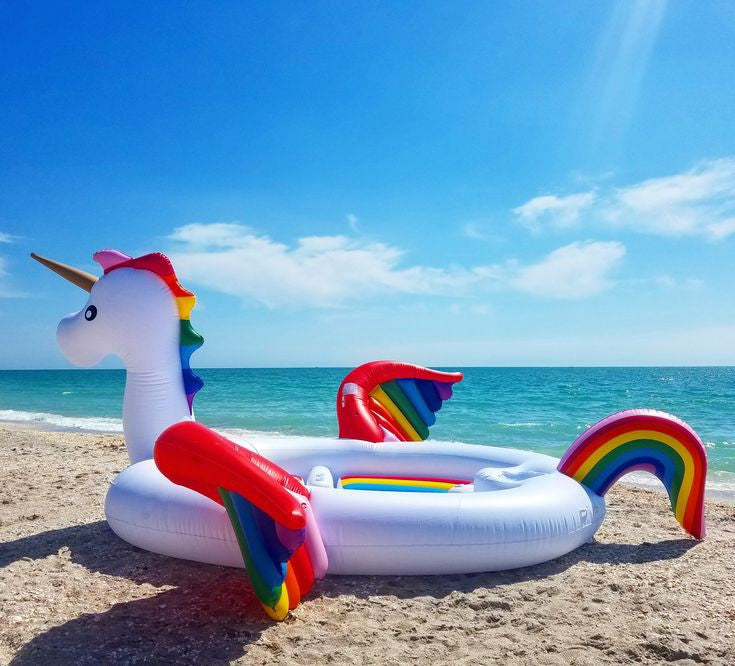 Giant inflatable Unicorn for 6-Adult pool float